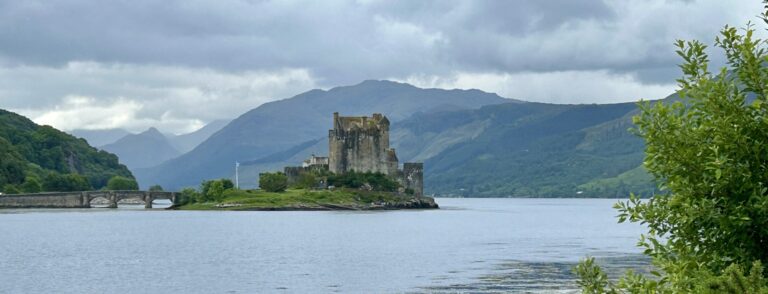 Plymouth Travel Guide